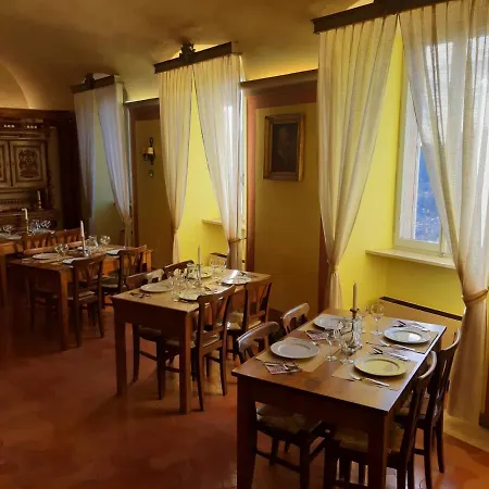 La Casa Del Pellegrino Hotel Varallo